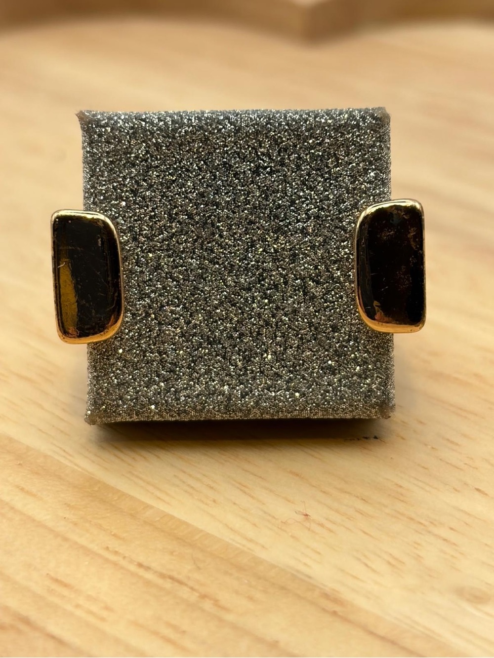 Aldo  Gold Rectangular Minimalist Ring - Picture 2 of 7